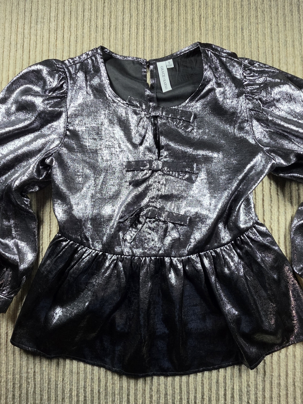 Metallic Puff-Sleeve Peplum Top - Silver